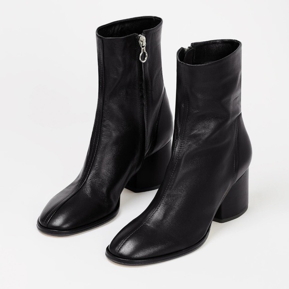 AEYDE NAPPA LEATHER BLACK BOOTS (US 7) - Picture 1 of 8